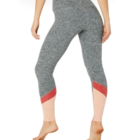 Beyond yoga leggings - Picture 6 of 6